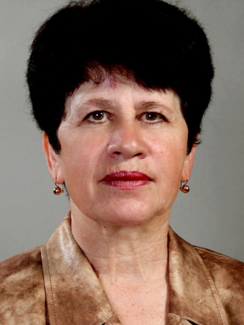 Гусакова Тамара Егоровна.